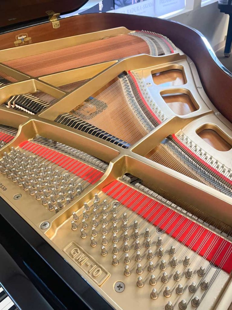 2002 Kawai GM-10 Traditional Grand #2432559