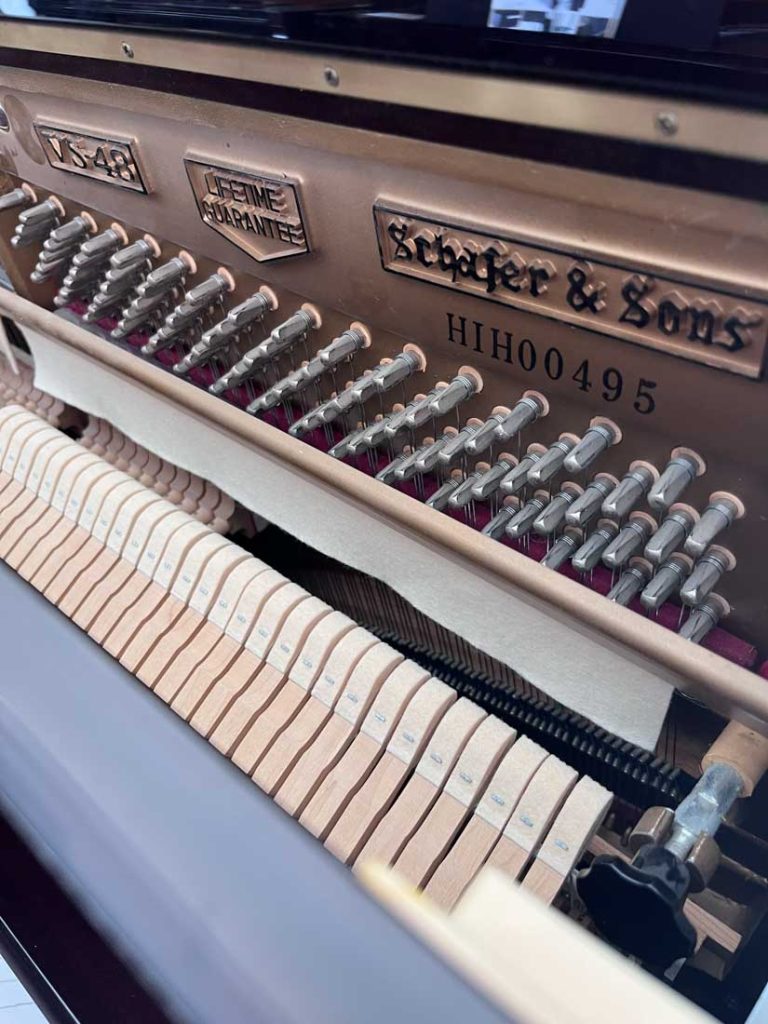 2005 Schafer & Sons VS-48 Traditional Upright #HIH00495