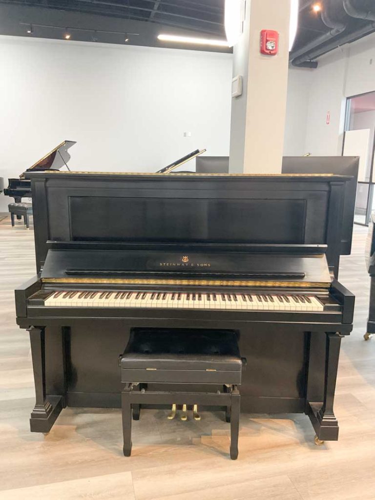 1982 Steinway & Sons K Traditional Upright #478993