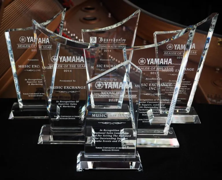 一絃琴 JP88-ZC: 数码钢琴键盘，88键全尺寸重锤键盘,键盘