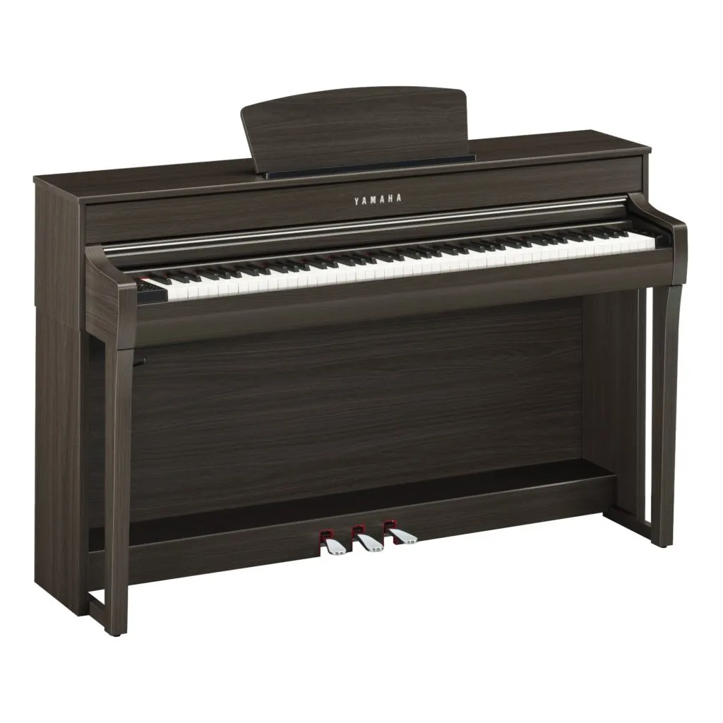 Yamaha CLP-735 Clavinova Digital