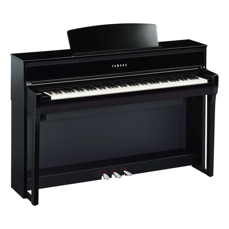 Yamaha CLP-775 Clavinova Digital
