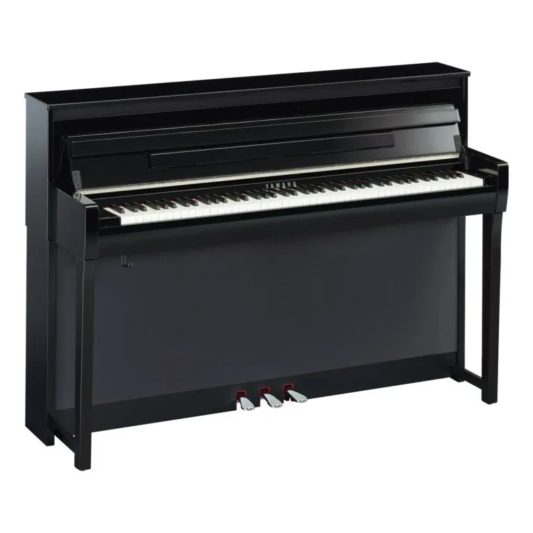 Yamaha CLP-785 Clavinova Digital