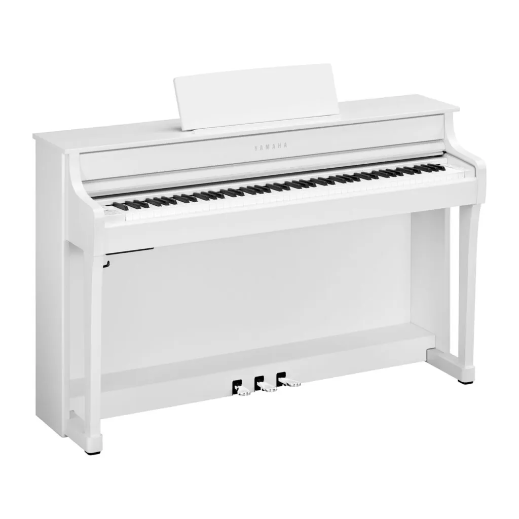 Yamaha CLP-835 Clavinova Digital