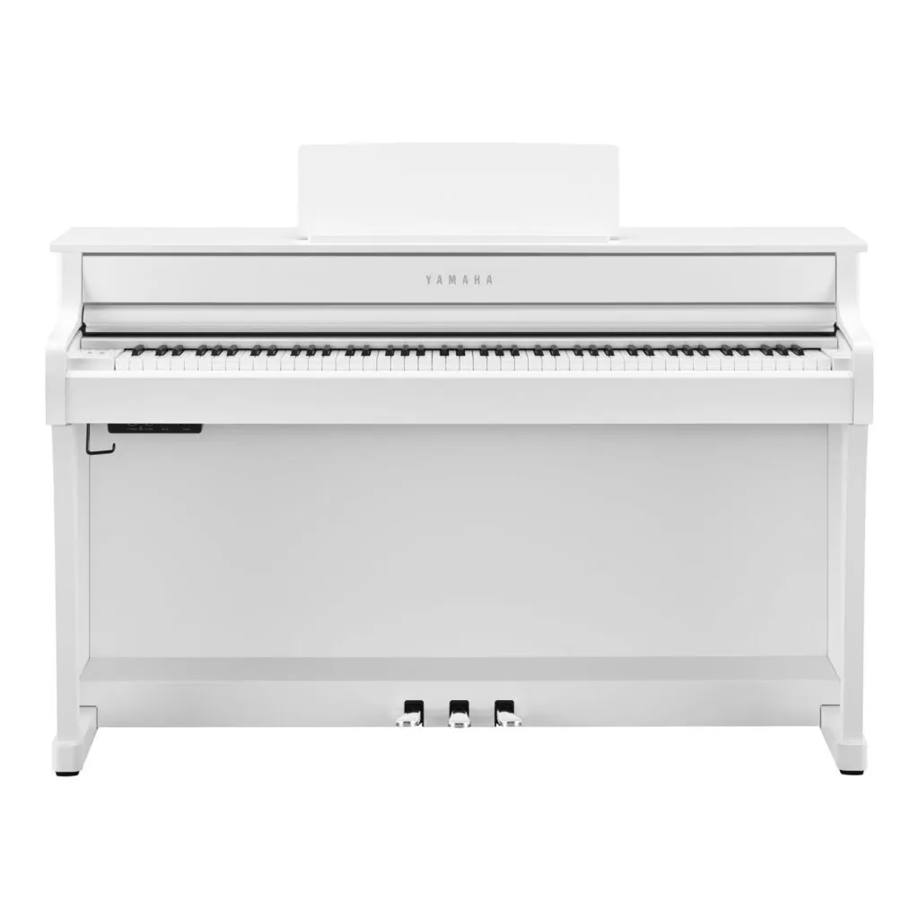 Yamaha CLP-835 Clavinova Digital
