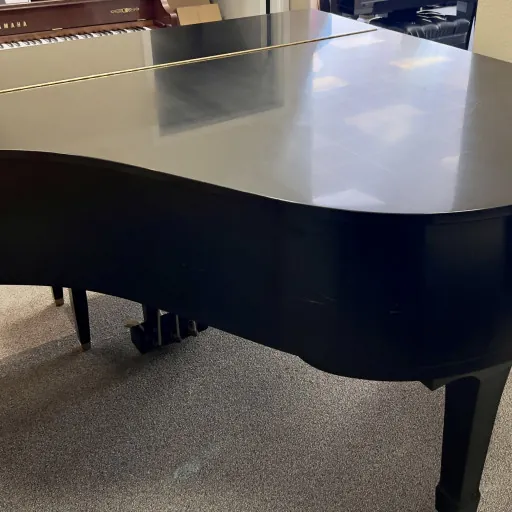 1981 Yamaha G1J Traditional Grand #3440626