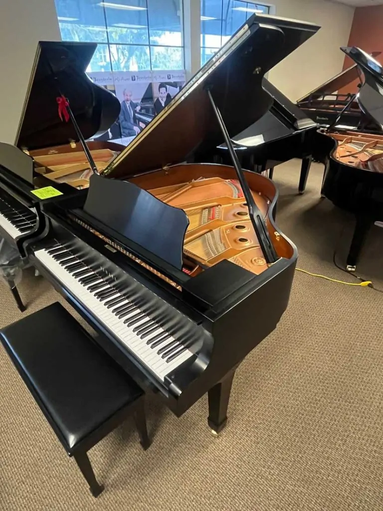 1998 Yamaha C1 Traditional Grand #5783019