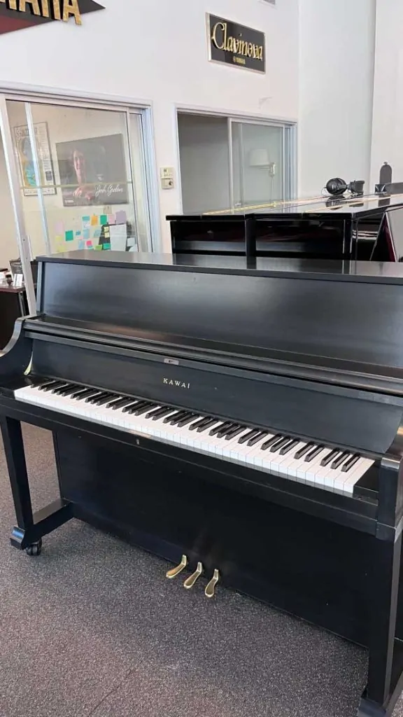 1977 Kawai UST-8C Traditional Upright #A93894