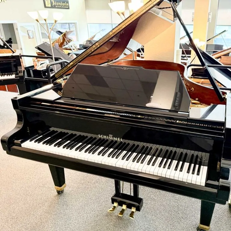 1994 Schimmel 208 Traditional Grand #316653
