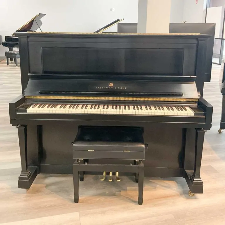 1982 Steinway & Sons K Traditional Upright #478993