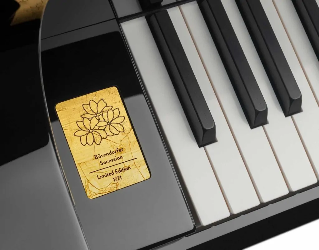 Bösendorfer Secession 214VC Grand